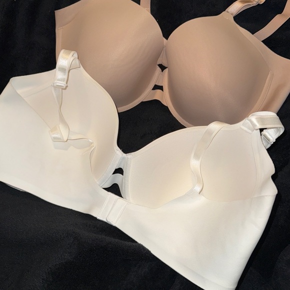 Warner's Beige and White Back Smoothing Bra Duo Set of 2 - Picture 4 of 13